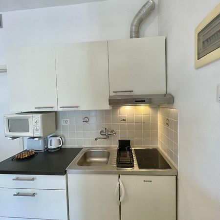 Viler Apartments Izola Eksteriør billede