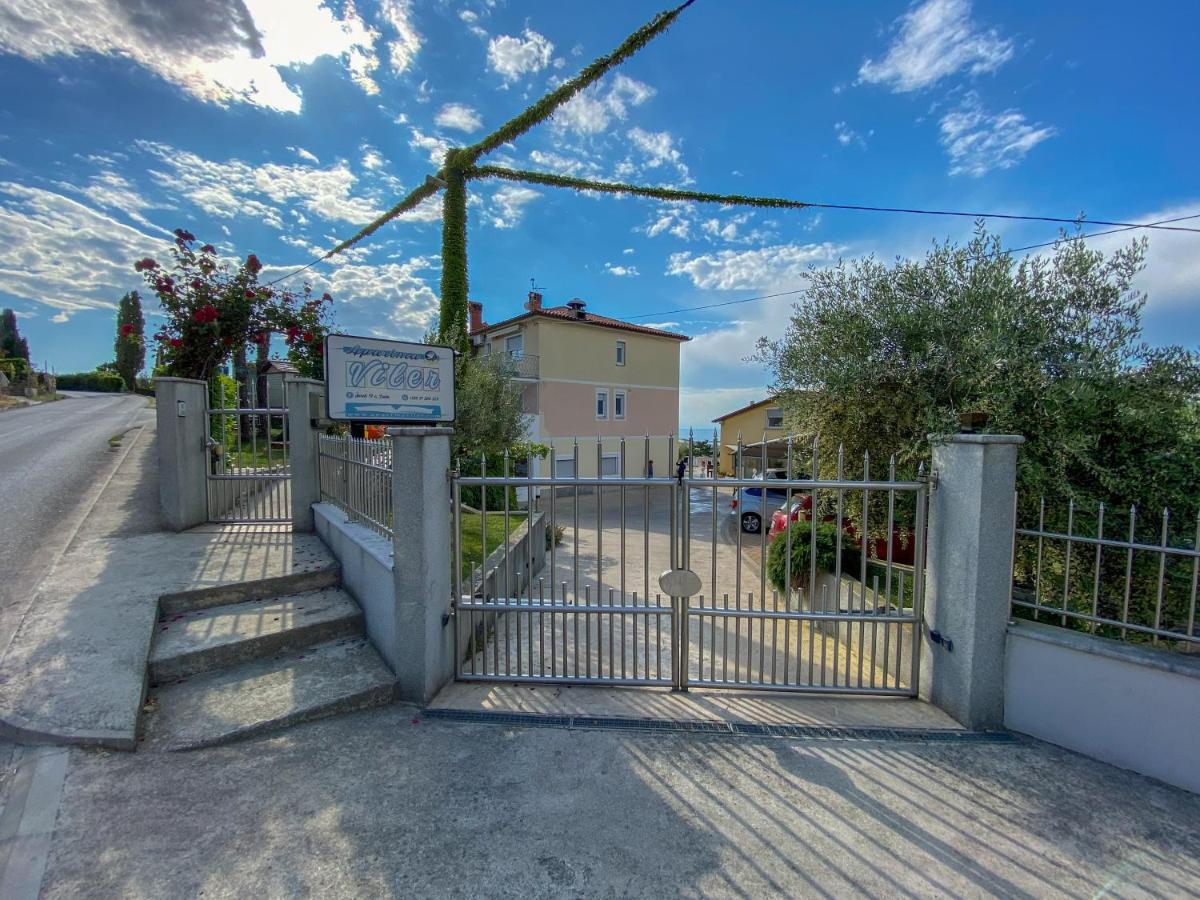 Viler Apartments Izola Eksteriør billede