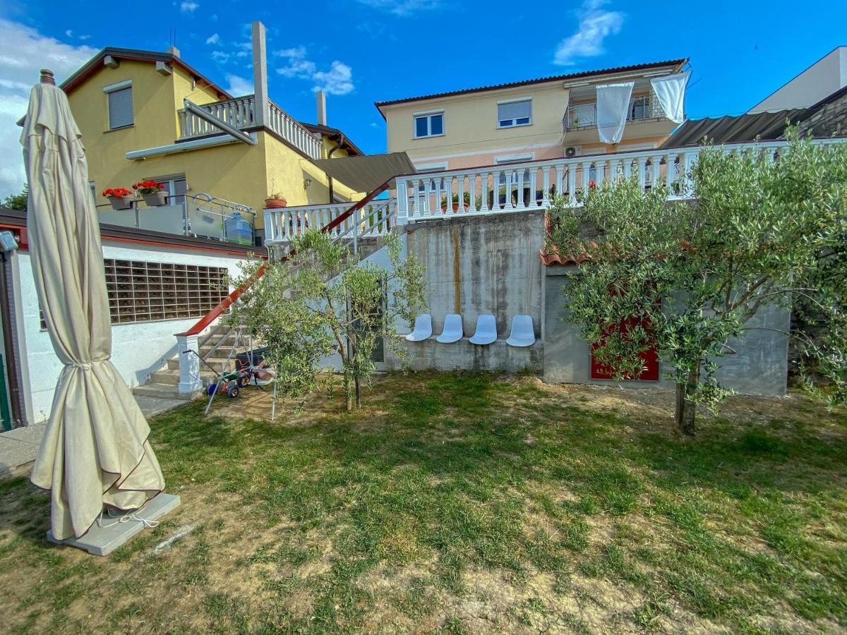 Viler Apartments Izola Eksteriør billede